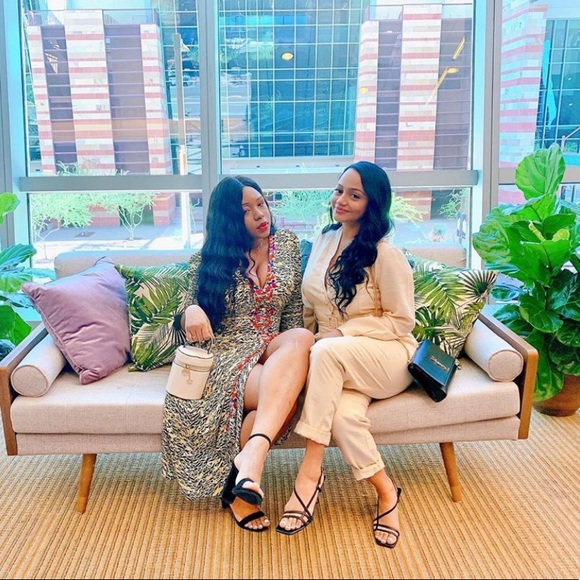 Meet Your Posher Keria ! Posh Ambassador 🌟 - Picture 3 of 8